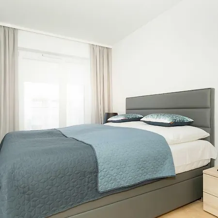 Deluxe 38 Baltycka 6 By Jantar *